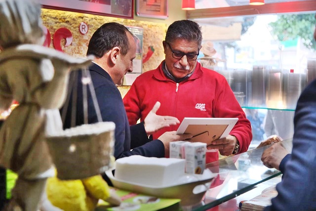 Başkan Yele Ve Milletvekili Becan Esnafla Bir Araya Geldi